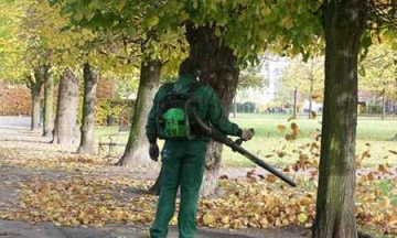 Уборка прилегающей территории